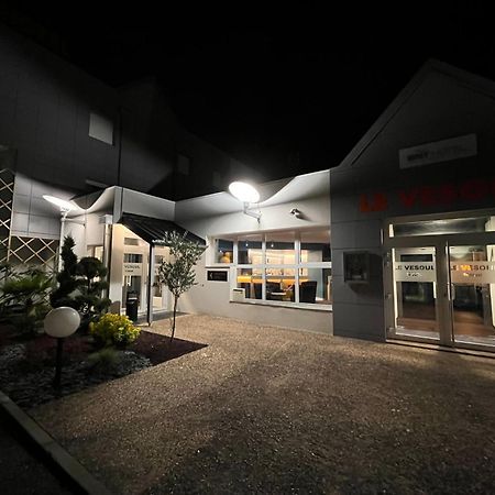 Brit Hotel Le 沃苏勒 外观 照片