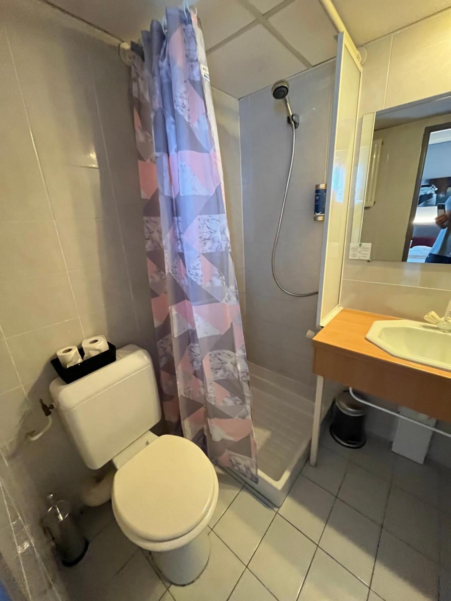Brit Hotel Le 沃苏勒 外观 照片
